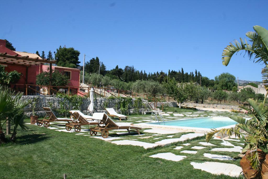 B&B Baglio Degli Ulivi Crocevie Exterior photo